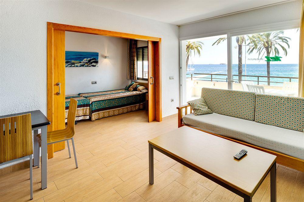 Apartamentos Jet - Adults Only Playa d'en Bossa Exteriör bild