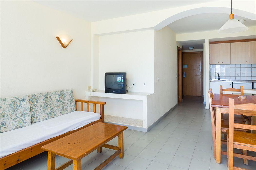 Apartamentos Jet - Adults Only Playa d'en Bossa Exteriör bild